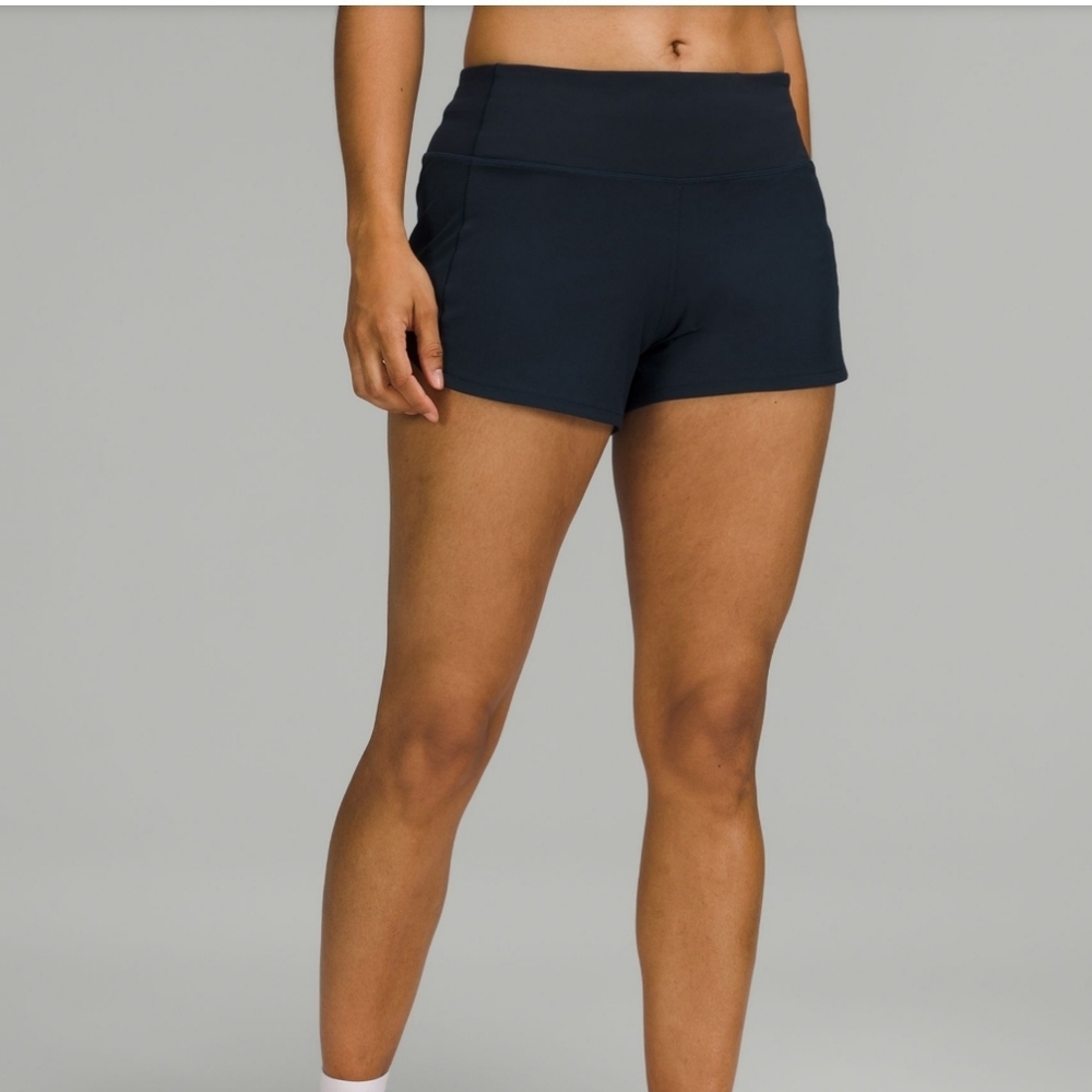 Lululemon navy Speed up shorts size 4